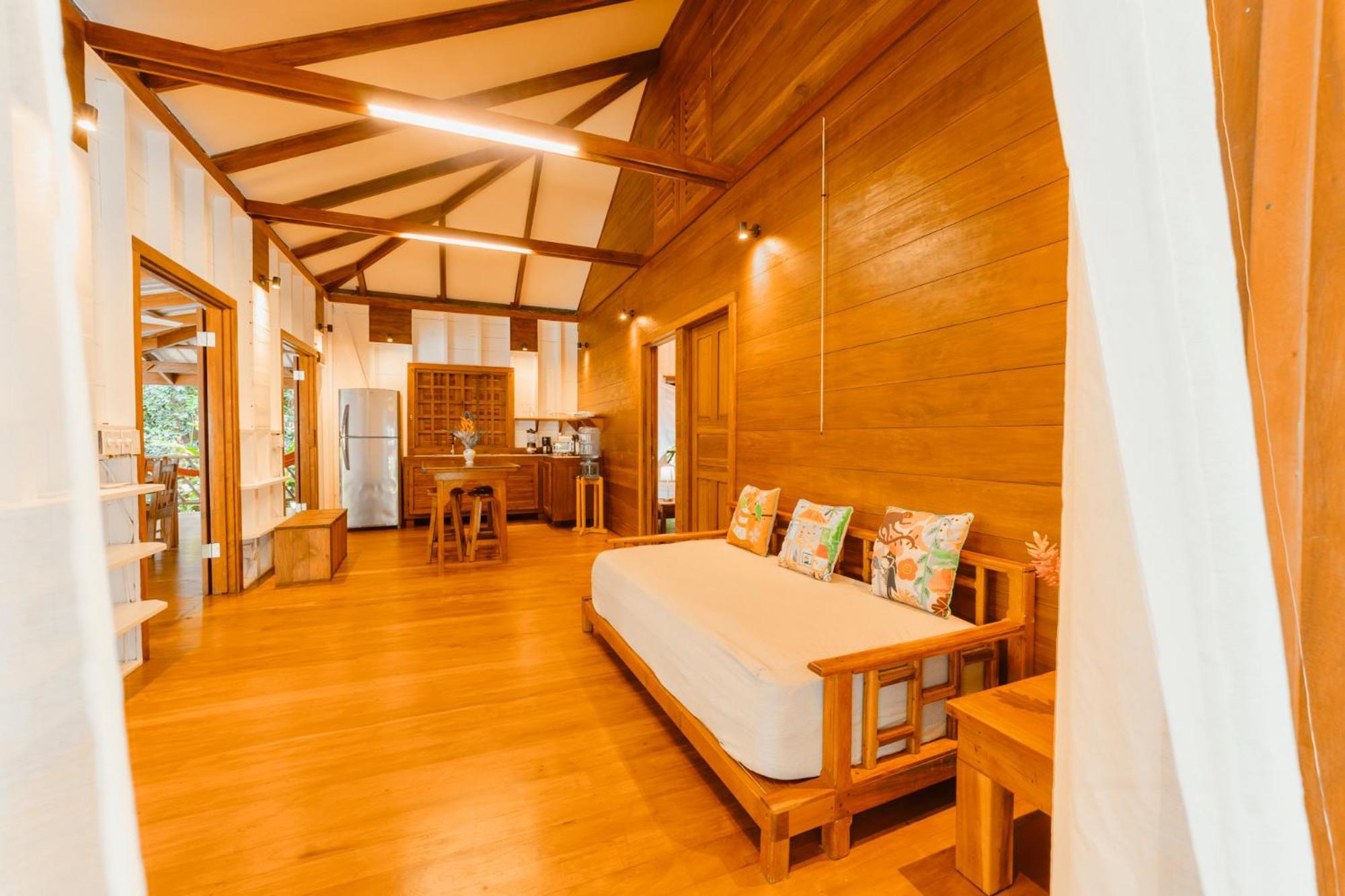 Casa Viva Lodge Puerto Viejo de Talamanca Bagian luar foto