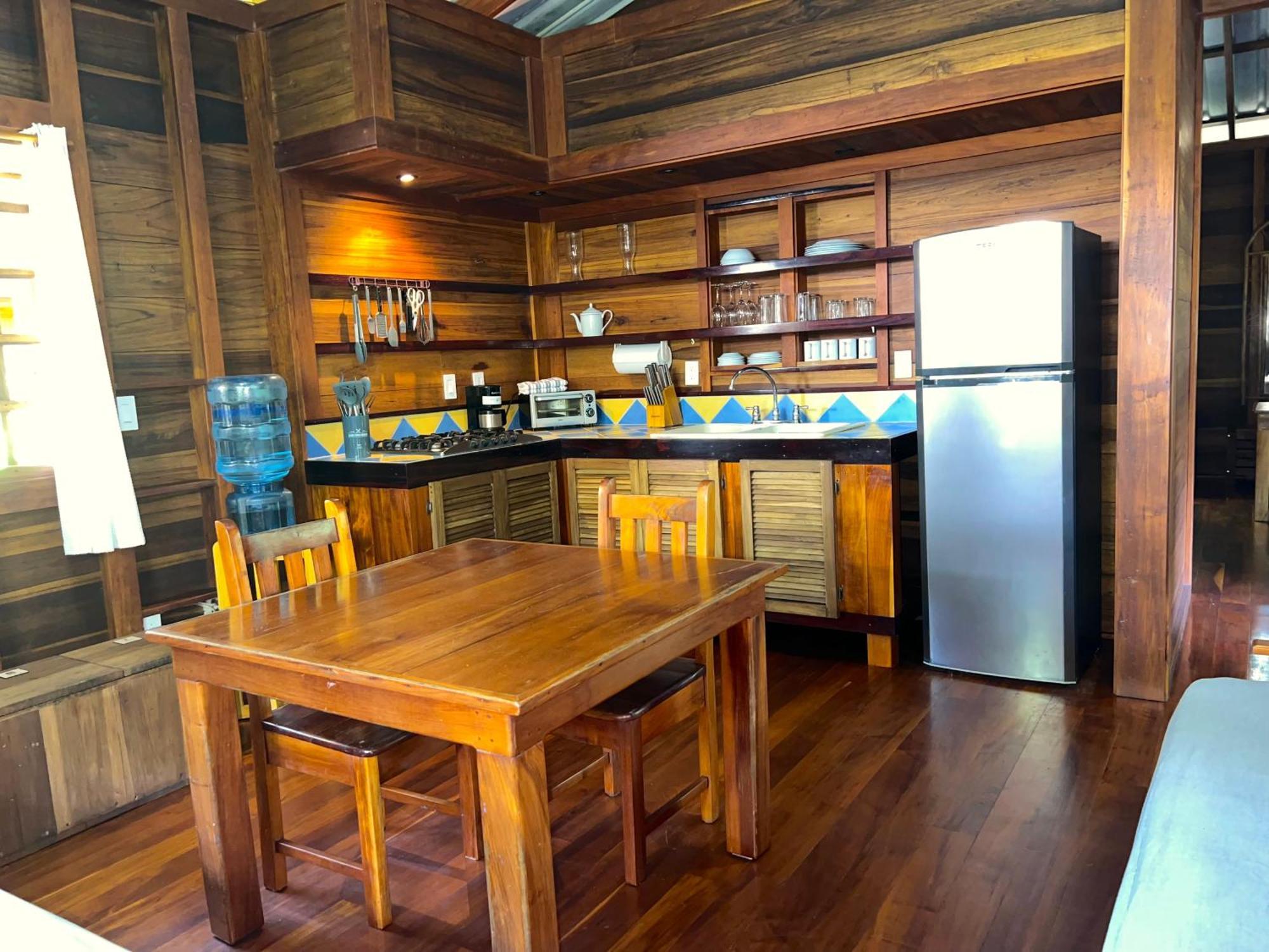 Casa Viva Lodge Puerto Viejo de Talamanca Bagian luar foto